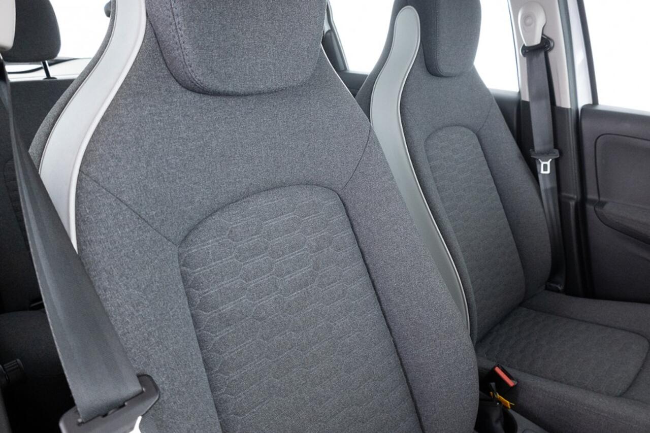 Renault ZOE R110 Experience 52 kWh | KOOP ACCU | Full LED | CARPLAY