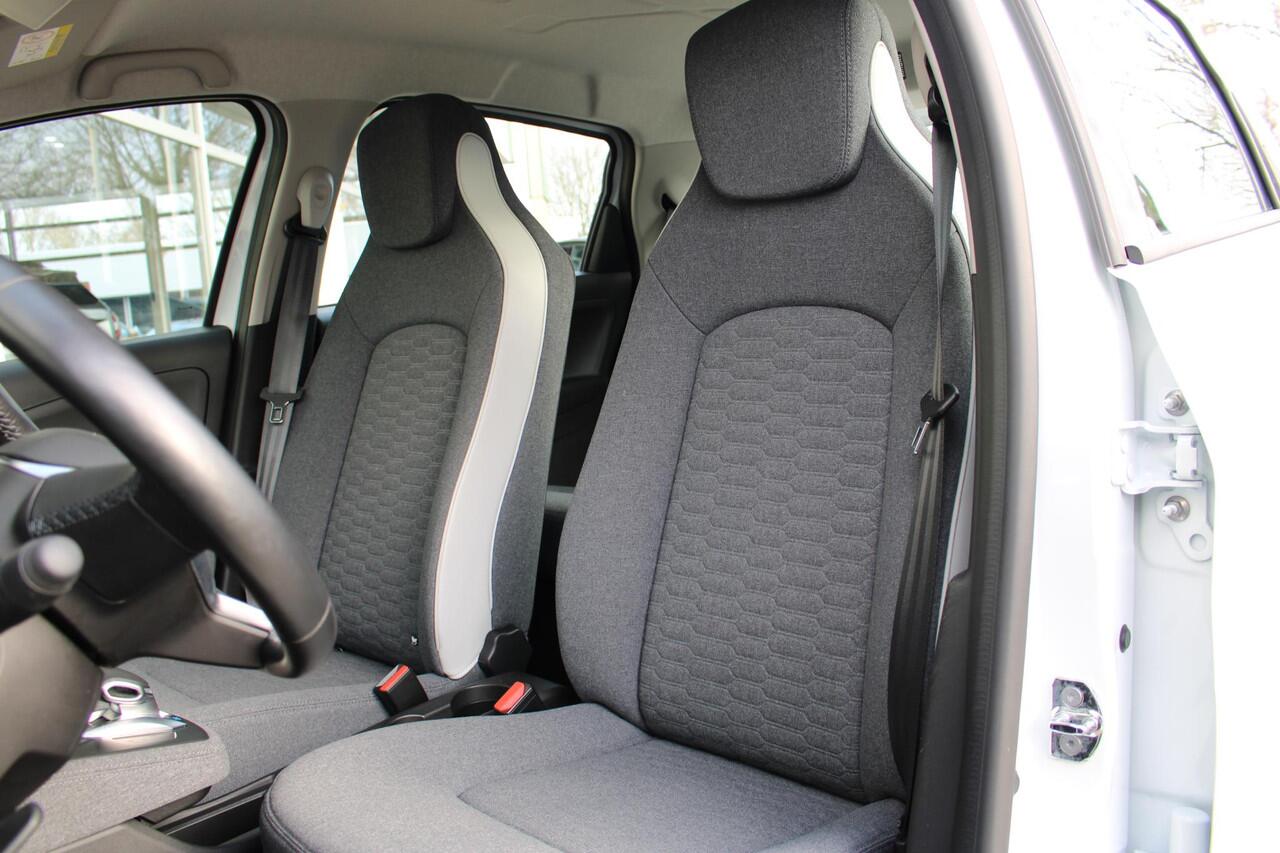 Renault ZOE R135 Limited 52 kWh | Cruise Control | Stuurverwarming | Stoelverwarming |