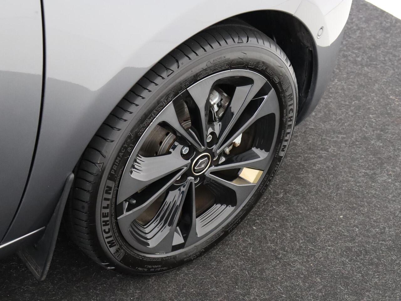 Renault ZOE R135 Iconic 52 kWh inclusief Koopaccu | Navigatie | Lederen bekleding | Android Auto | Apple Carplay | Parkeersensoren | Lichtmatalen Velgen