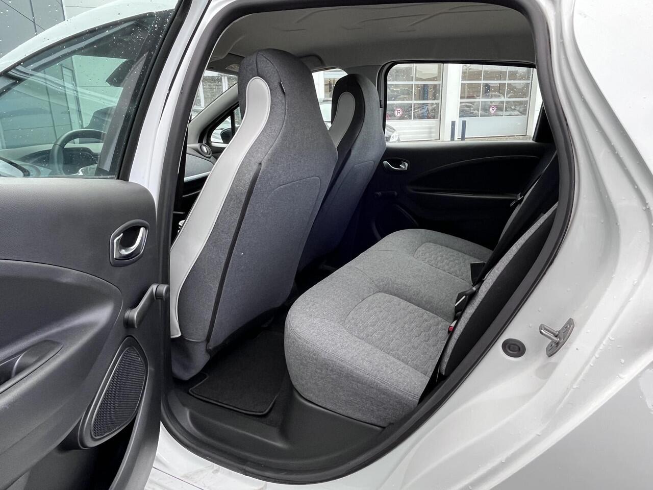 Renault ZOE R135 Evolution 52 kWh ALL-SEASON BANDEN