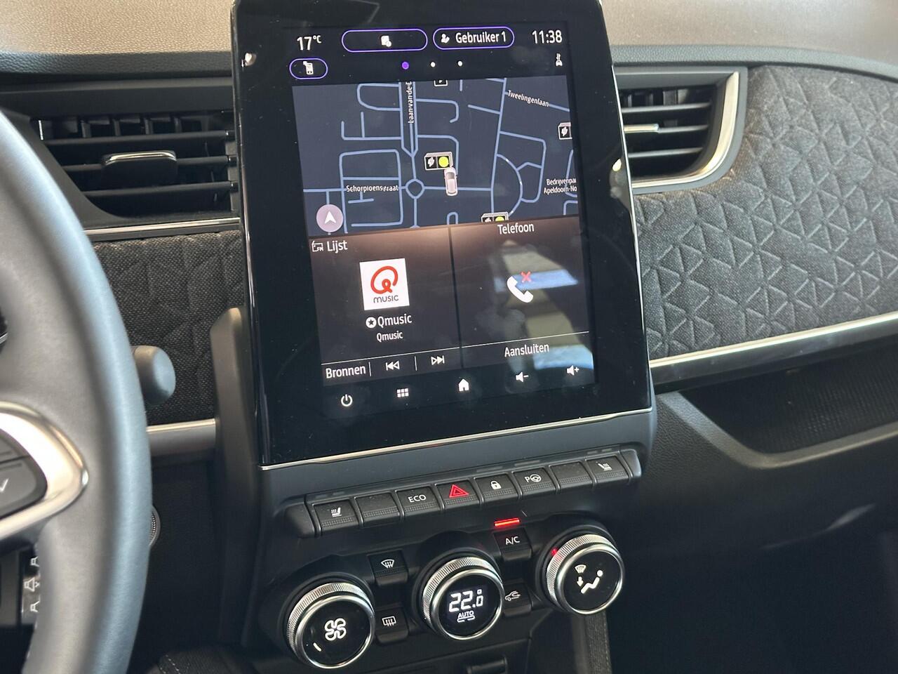 Renault ZOE R135 Iconic 52 kWh 98% SOH | KOOP ACCU | ACHTERUITRIJCAMERA | PARKEERSENSOREN ACHTER | CLIMATE CONTROL