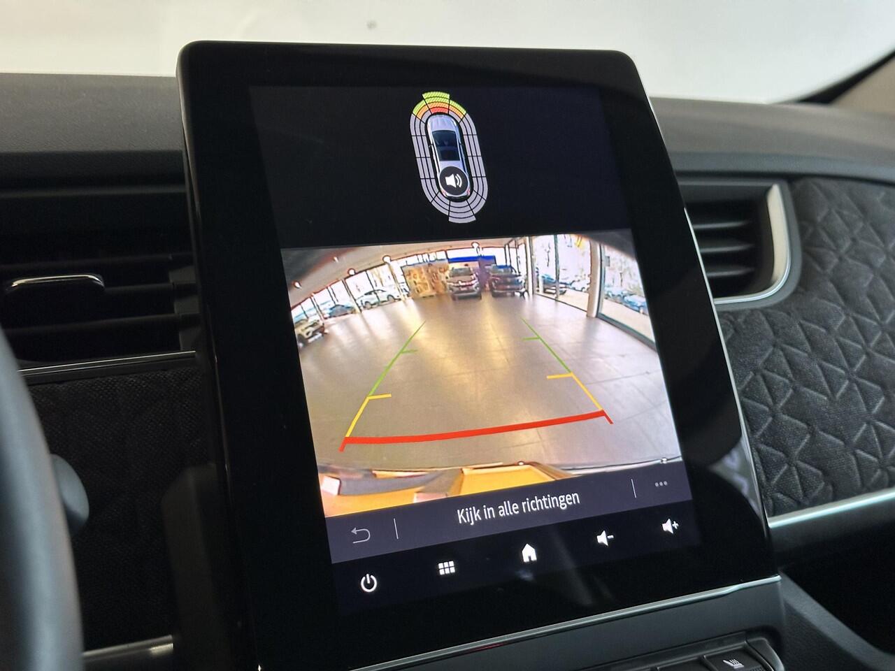 Renault ZOE R135 Iconic 52 kWh 98% SOH | KOOP ACCU | ACHTERUITRIJCAMERA | PARKEERSENSOREN RONDOM | PACK WINTER | BLIS