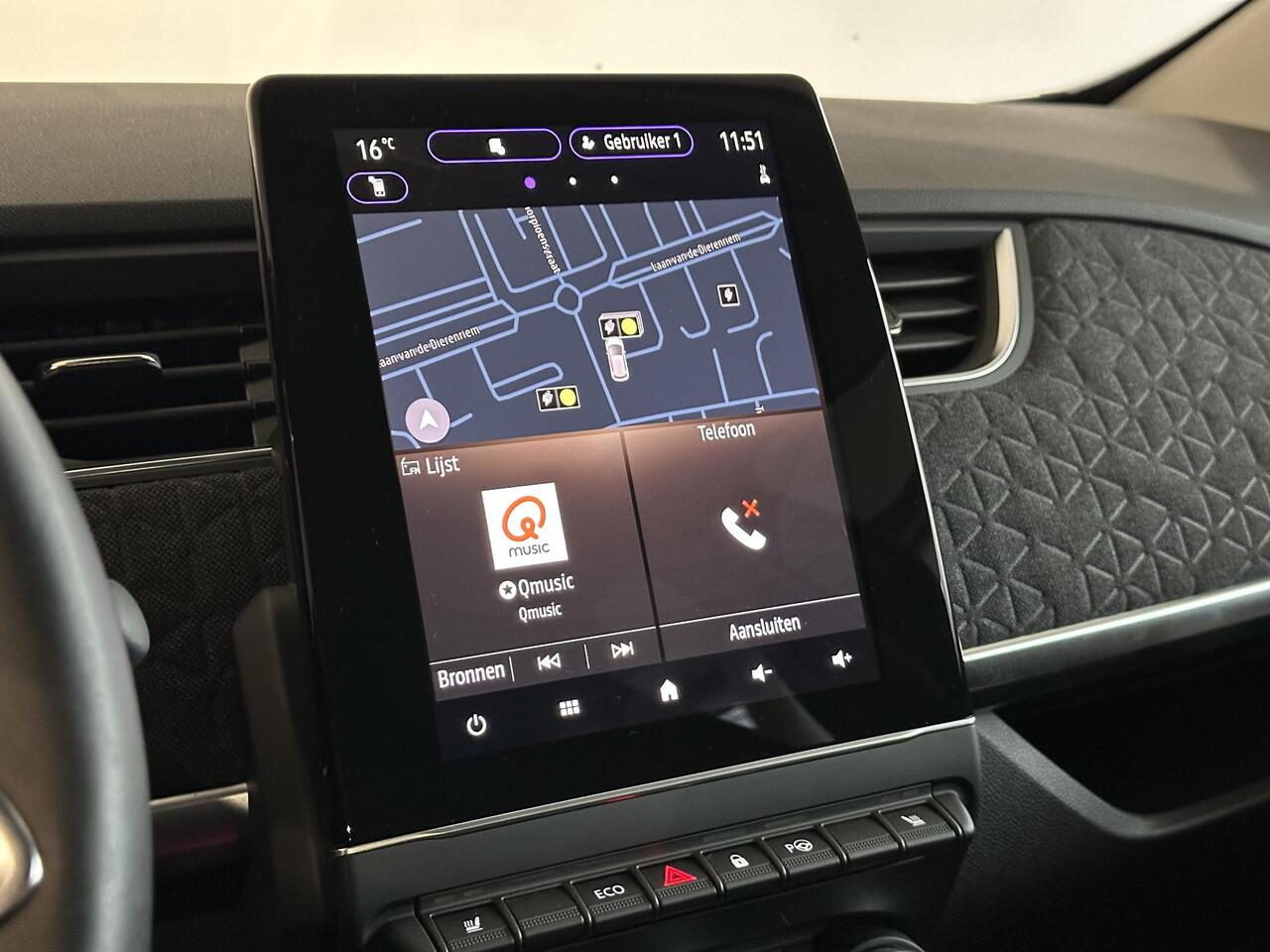 Renault ZOE R135 Iconic 52 kWh 98% SOH | KOOP ACCU | ACHTERUITRIJCAMERA | PARKEERSENSOREN RONDOM | PACK WINTER | BLIS