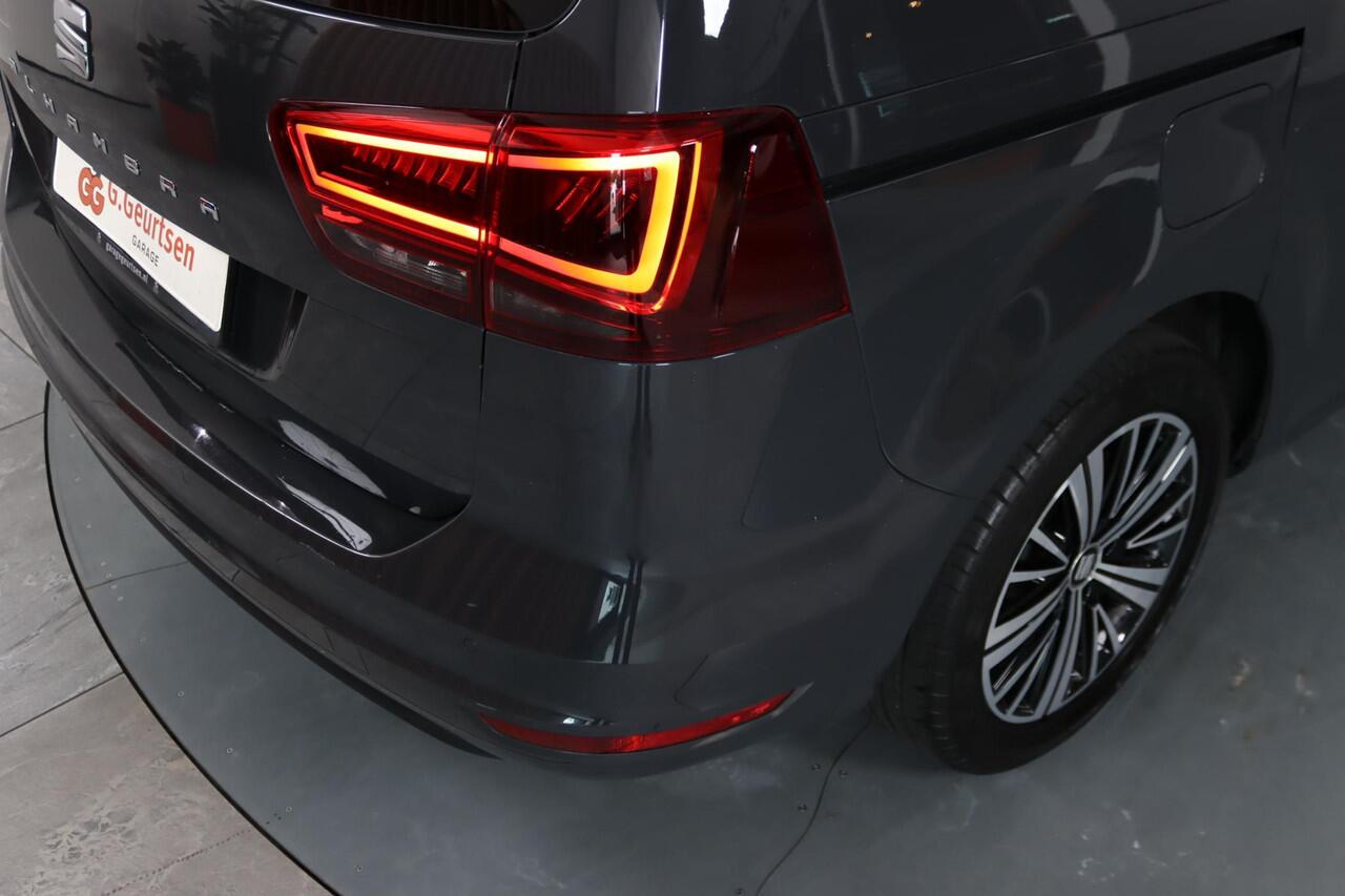 Seat ALHAMBRA 1.4 TSI Xcellence, 7-Persoons, Panoramadak, Camera, Apple Carplay/Android Auto, ACC, Stoelverwaming, Navigatie