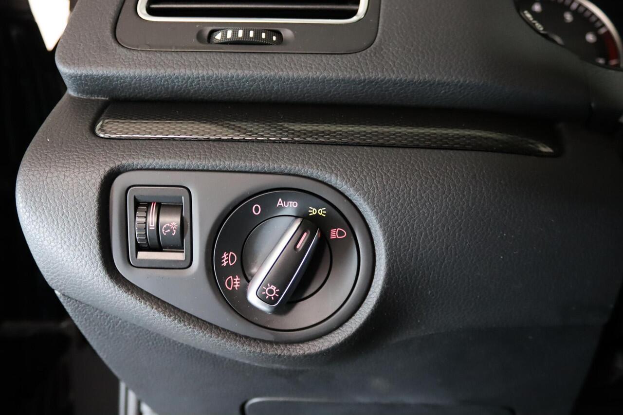 Seat ALHAMBRA 1.4 TSI Xcellence, 7-Persoons, Panoramadak, Camera, Apple Carplay/Android Auto, ACC, Stoelverwaming, Navigatie