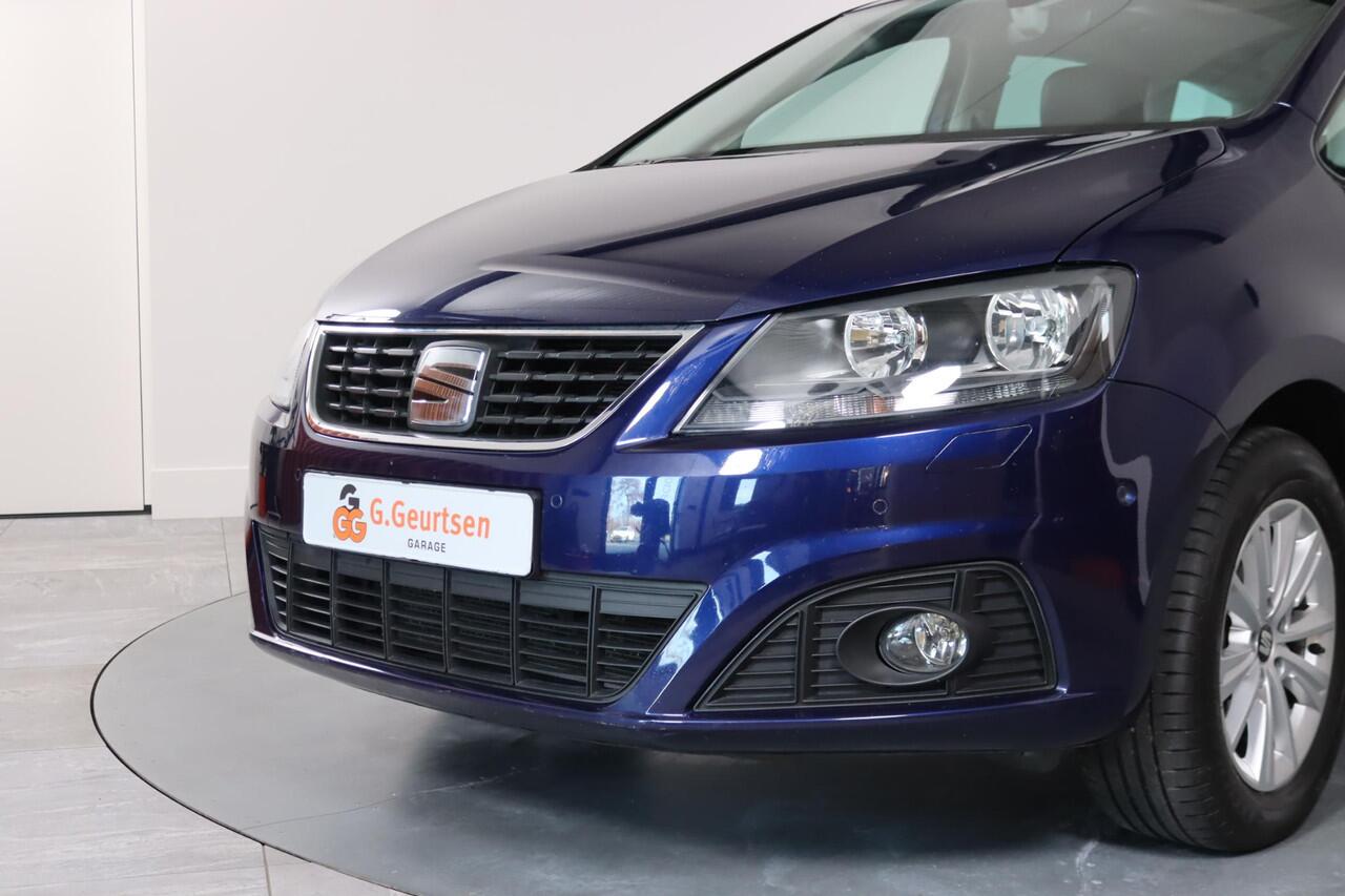 Seat ALHAMBRA 1.4 TSI Stylance, 7-Persoons, Panoramadak, Trekhaak, Camera, Apple CarPlay/Android Auto