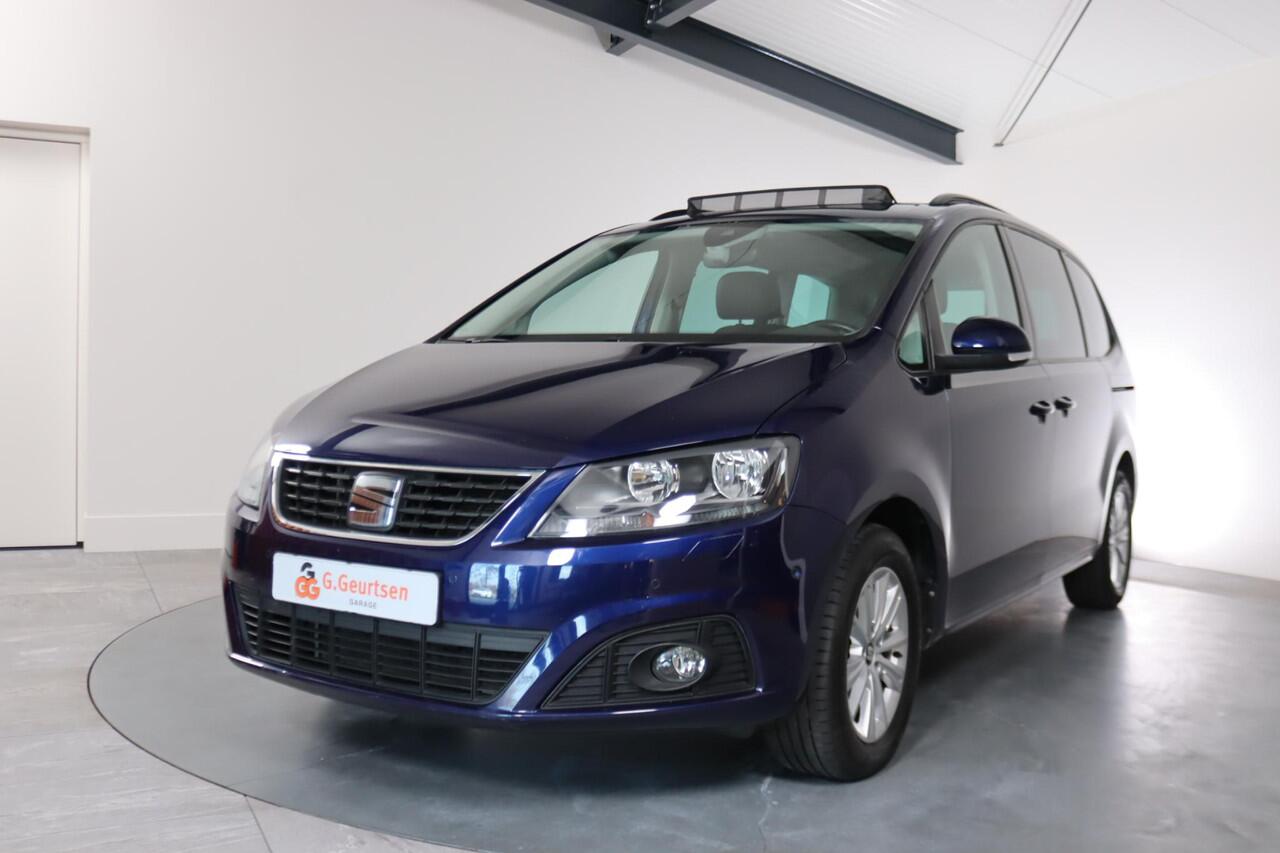 Seat ALHAMBRA 1.4 TSI Stylance, 7-Persoons, Panoramadak, Trekhaak, Camera, Apple CarPlay/Android Auto
