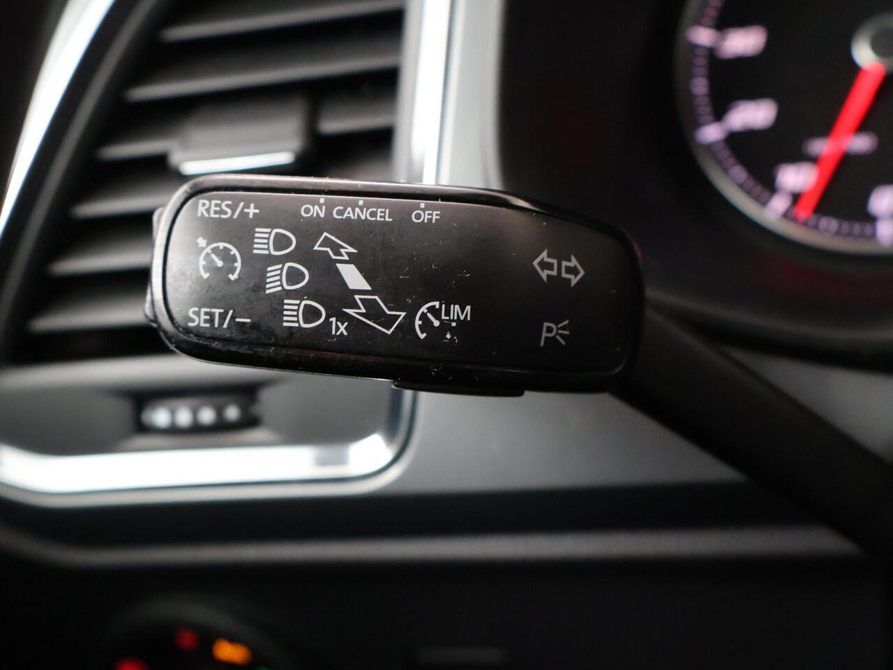 Seat ATECA 1.4 EcoTSI Style | 150 PK | Automaat | Multifunctioneel stuurwiel | Navigatie | Stoelverwarming