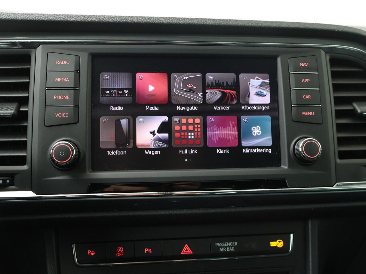 Seat ATECA 1.4 EcoTSI Style | 150 PK | Automaat | Multifunctioneel stuurwiel | Navigatie | Stoelverwarming