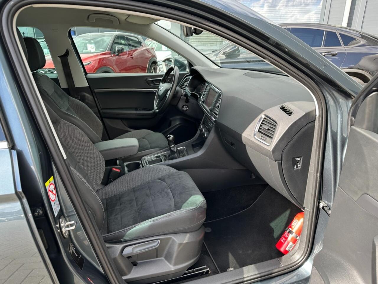 Seat ATECA 1.5 TSi StyleBusiness Navigatie 150PK