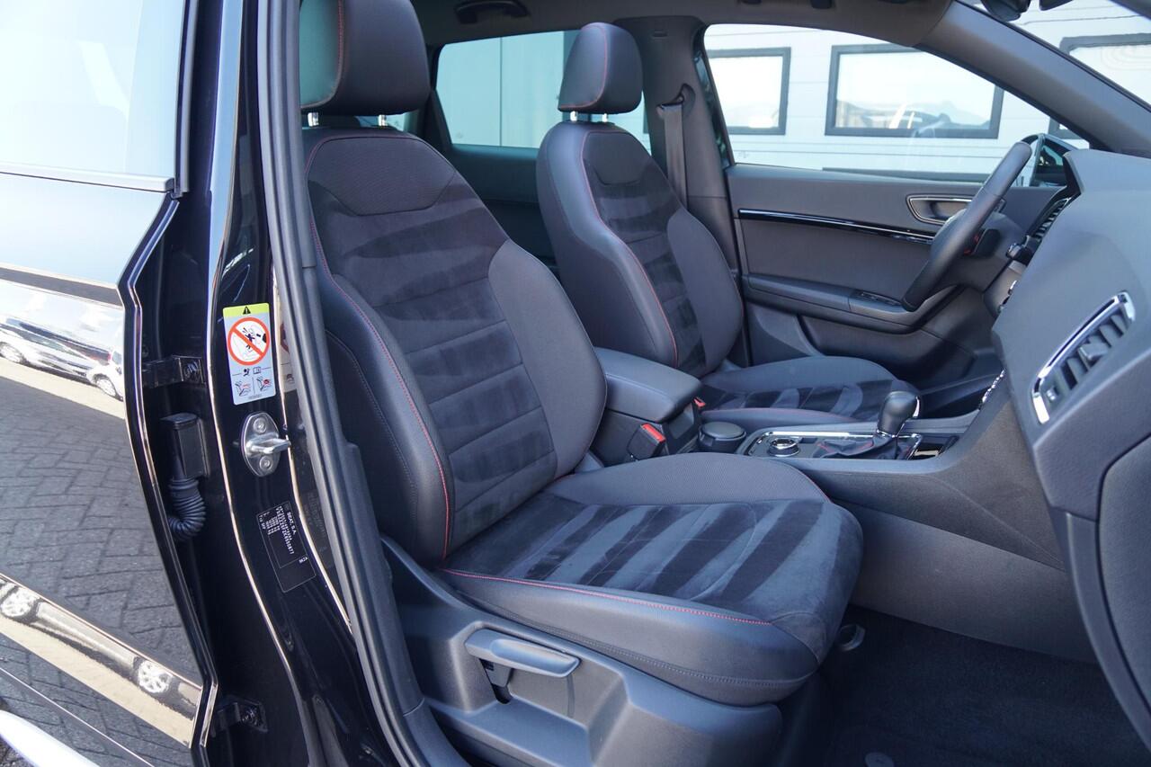 Seat ATECA 2.0 TSI FR 4DRIVE Business Intense *INCL BTW* + PANODAK / 360° CAMERA / DODEHOEKDETECTIE / BEATS