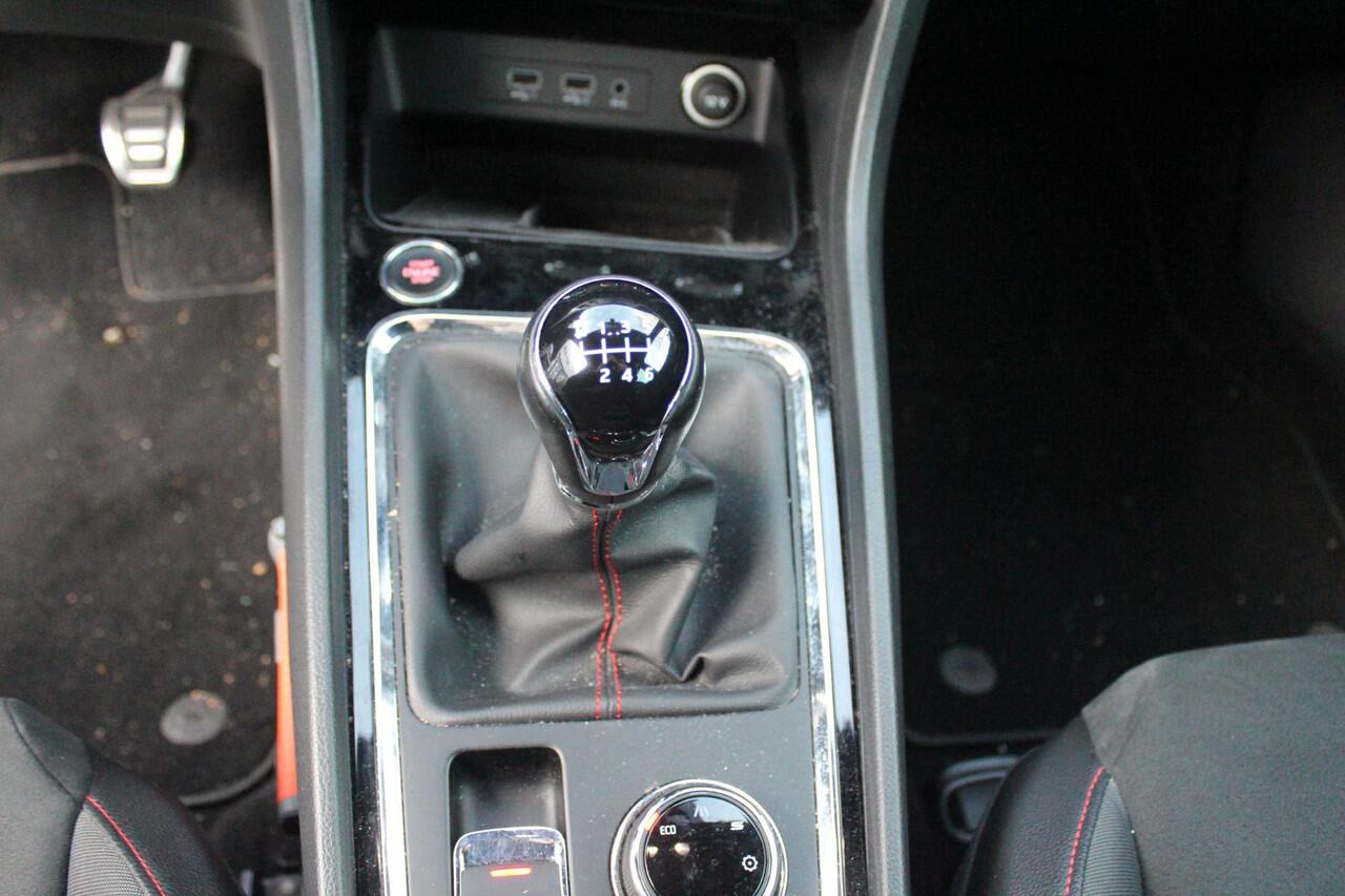 Seat ATECA 1.5 TSI FR Business Intense NIEUWE MOTOR