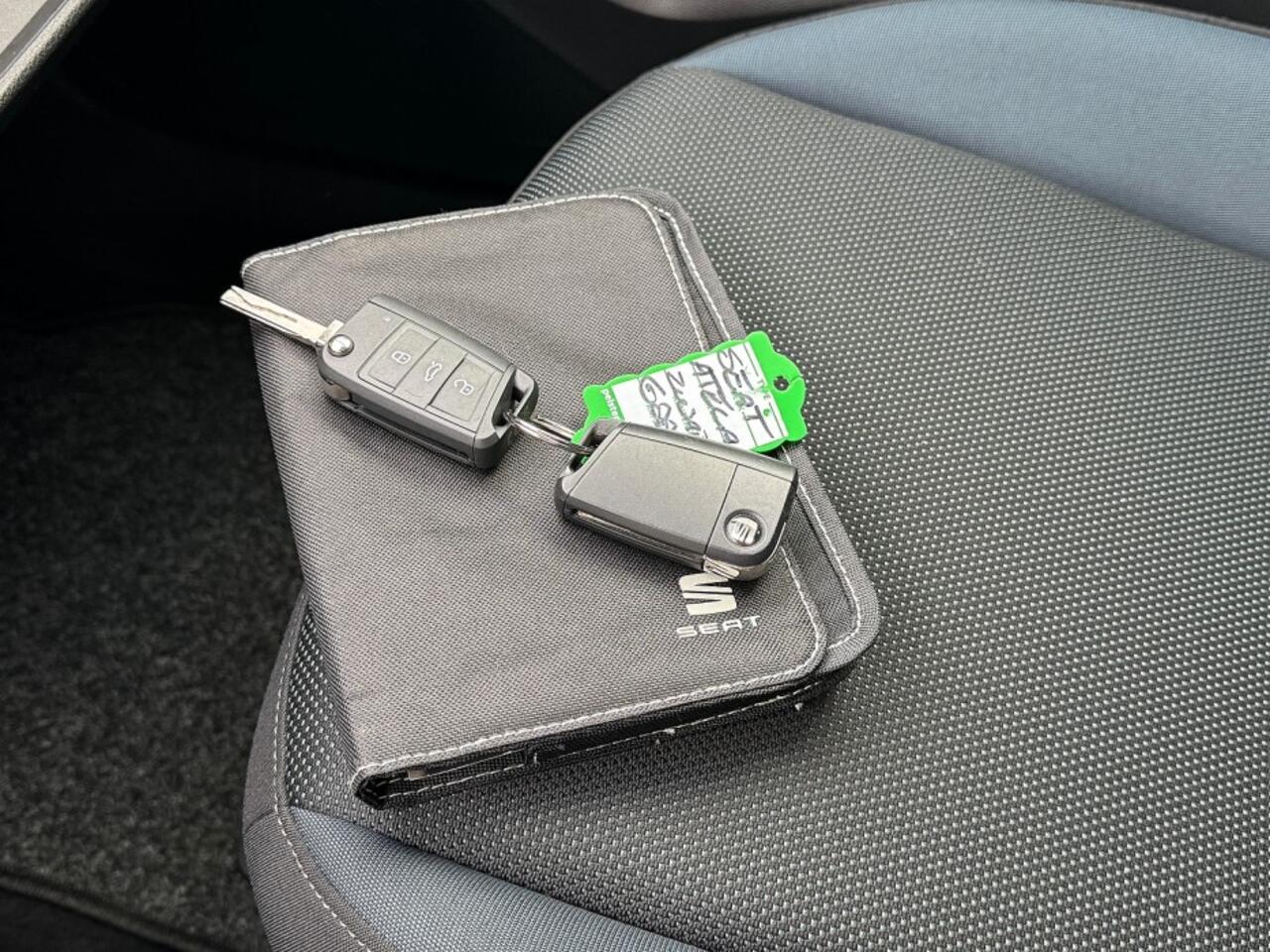 Seat ATECA 1.5 TSI 150pk Style ecc,navigatie,cruise,lmv,dglas