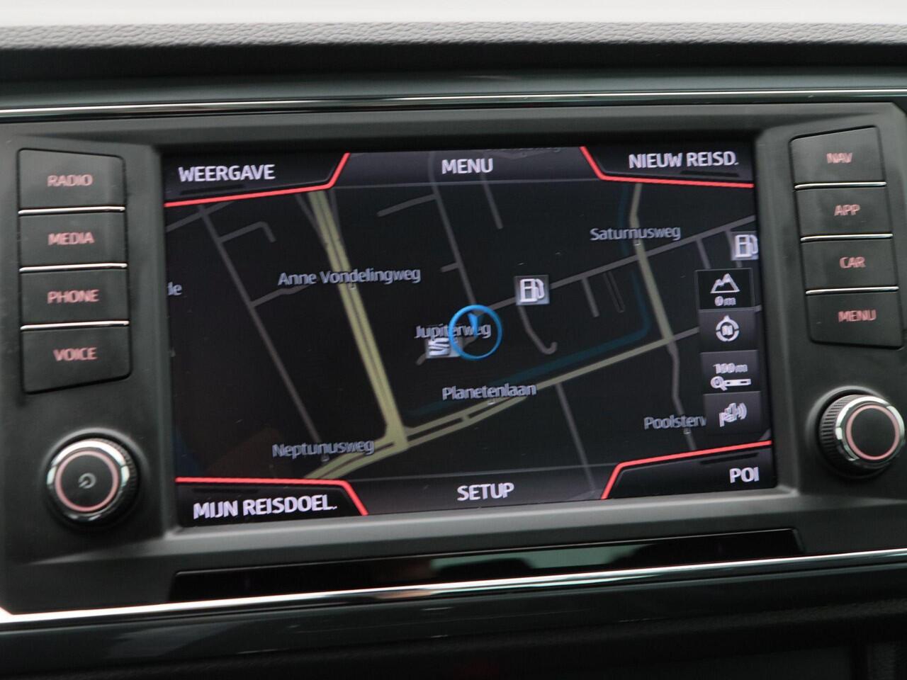 Seat ATECA 1.5 TSi 150 Pk Automaat Style | Trekhaak | Elektrische Achterklep | Navigatiesysteem | CarPlay | LED | 17 Inch | 78.121 Km!