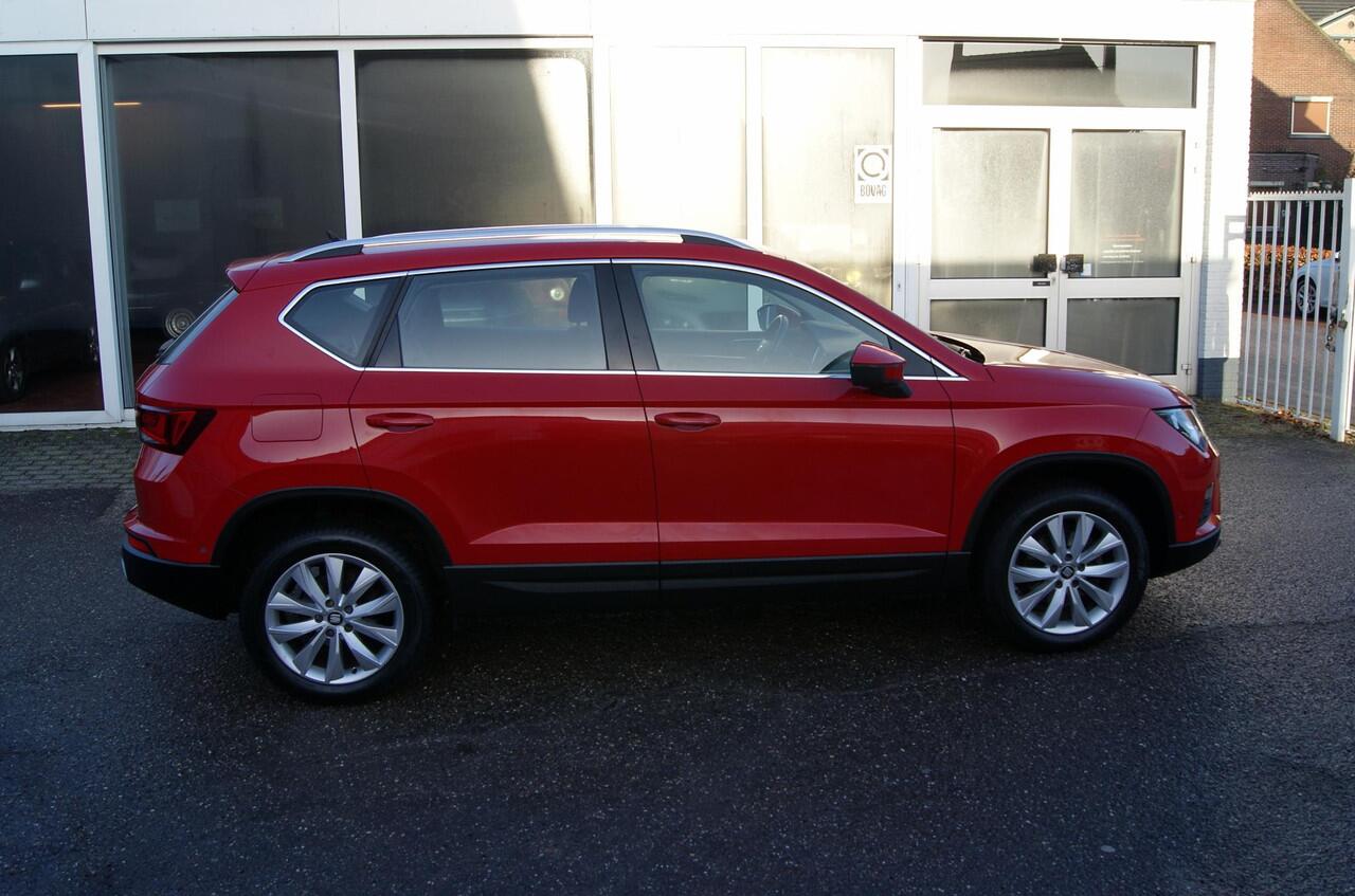 Seat ATECA 1.0 EcoTSI Style Business Intense Navi,Clima,Pdc,Cruise,Eleckt achterklep,RIJKLAARPRIJS!!