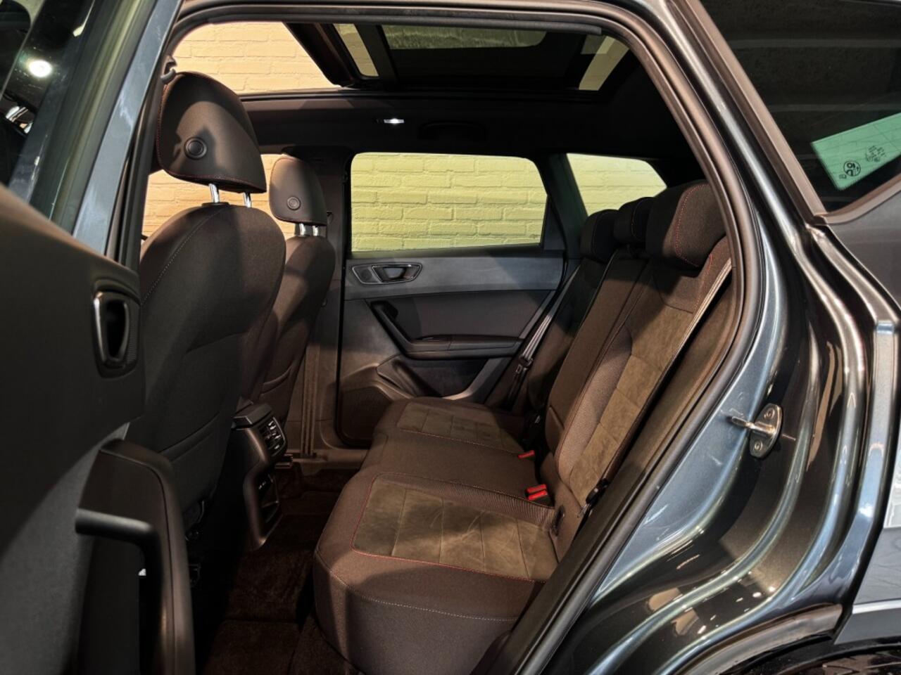 Seat ATECA 1.5 TSI FR Business Intense Camera Pano 360 Camera Virtual 19''