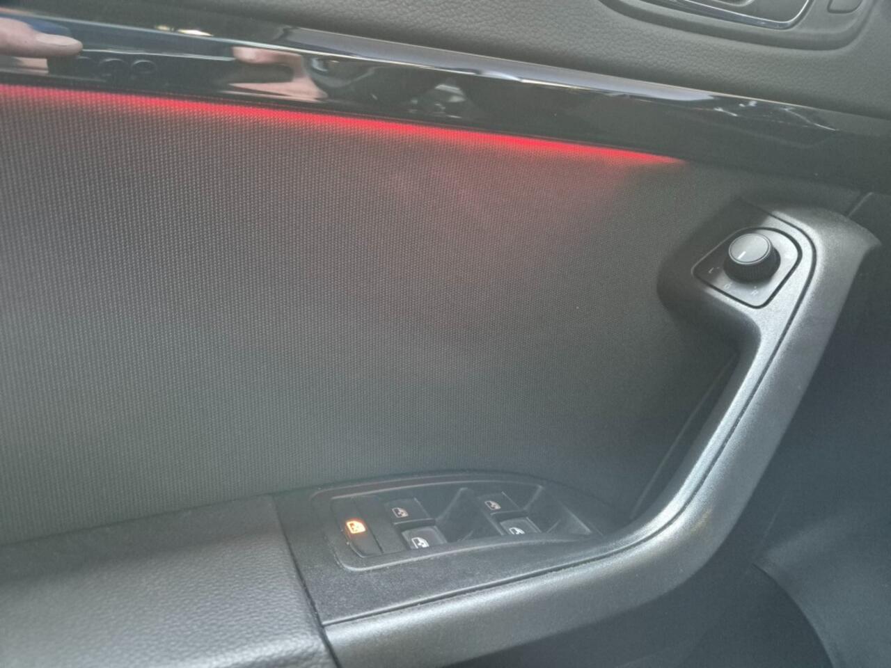 Seat ATECA 1.5 TSI FR Automaat, 360 camera, Applecarplay/Android auto ALL in prijs.