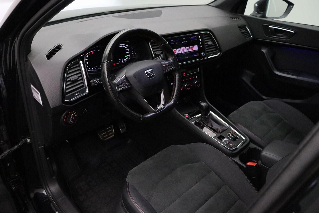 Seat ATECA 1.5 TSI FR Business Intense Black 2020 | LPG | Navigatie | Digitaal Dashboard | Carplay | Stoelverwarming | Stuurwiel Bediening | Cruise Control | 360' Camera | 2 Sleutels | Boekjes
