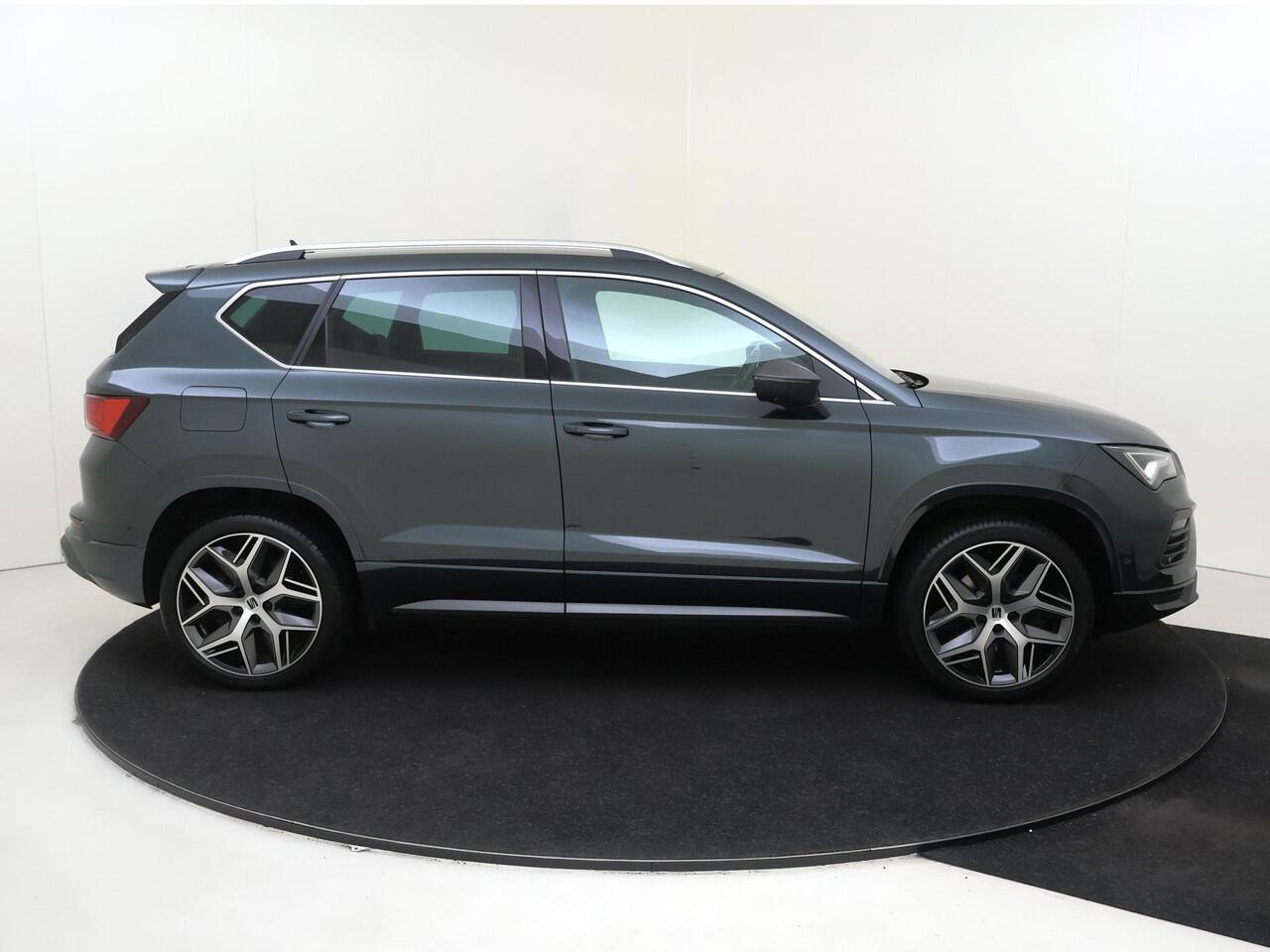 Seat ATECA 1.5 TSI FR Business Intense | Trekhaak | Parkeerassistent | 360 camera | Keyless | Cruise control | Virtual cockpit | Full LED |
