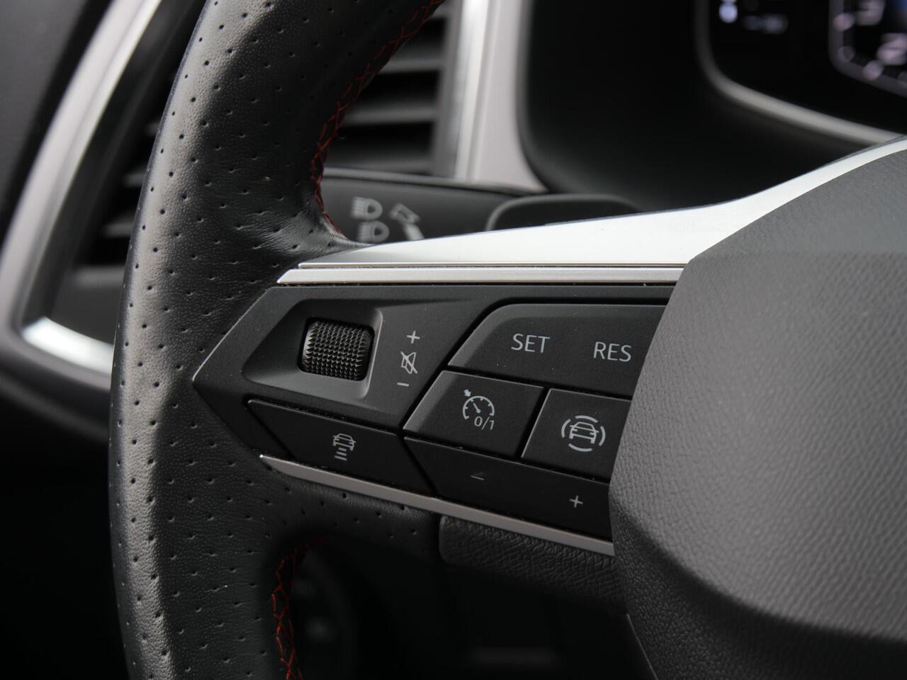 Seat ATECA 1.5TSi FR/ LEER/ 360°CAMERA/ DRIVER ASSISTANCE PACK/ BEATS AUDIO(TM)/ 19INCH VELGEN