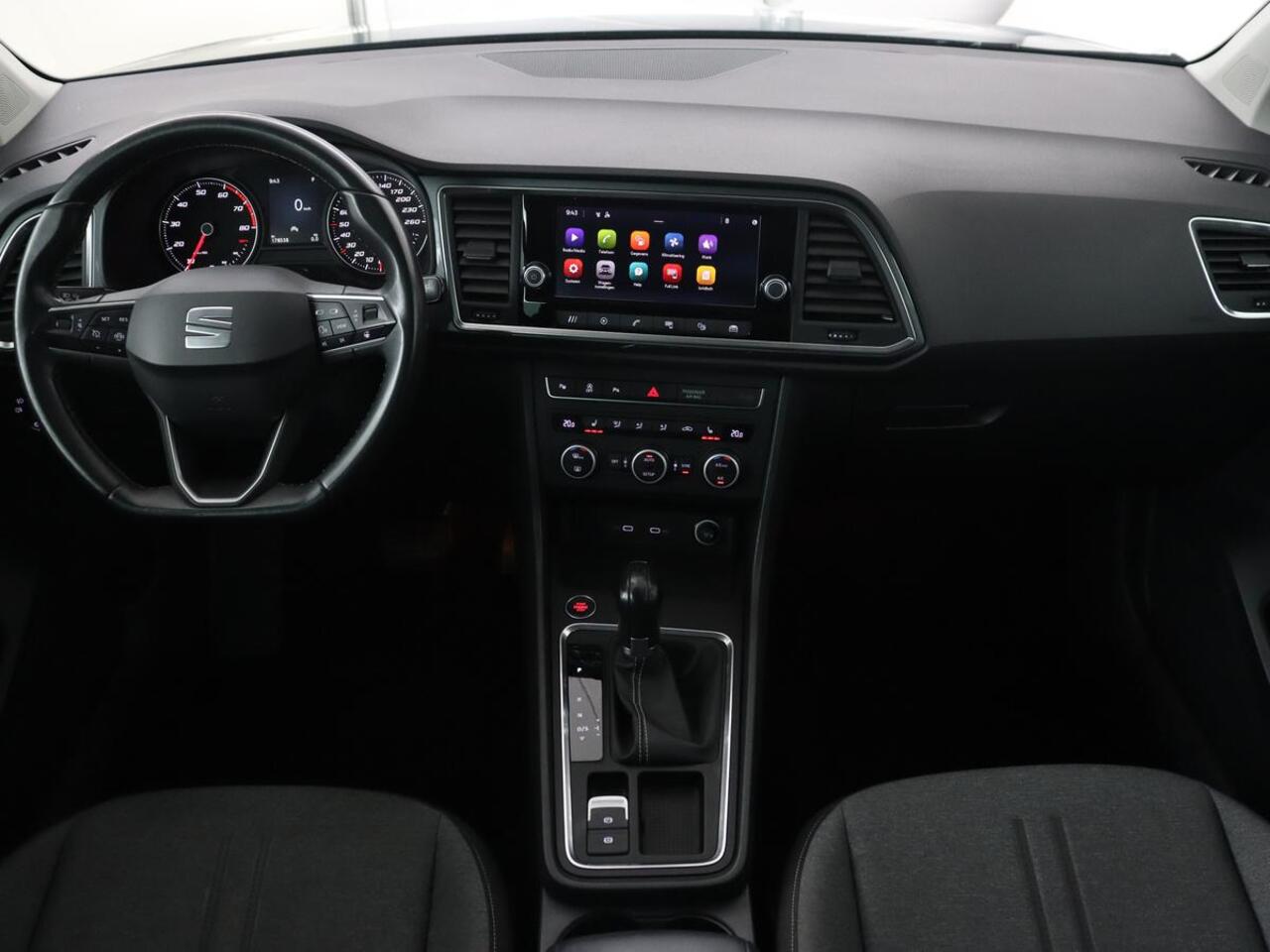 Seat ATECA 1.5 TSI Style Intens | Trekhaak | Stoelverwarming | Carplay | Full LED | Park Assist | Climate control | Cruise control