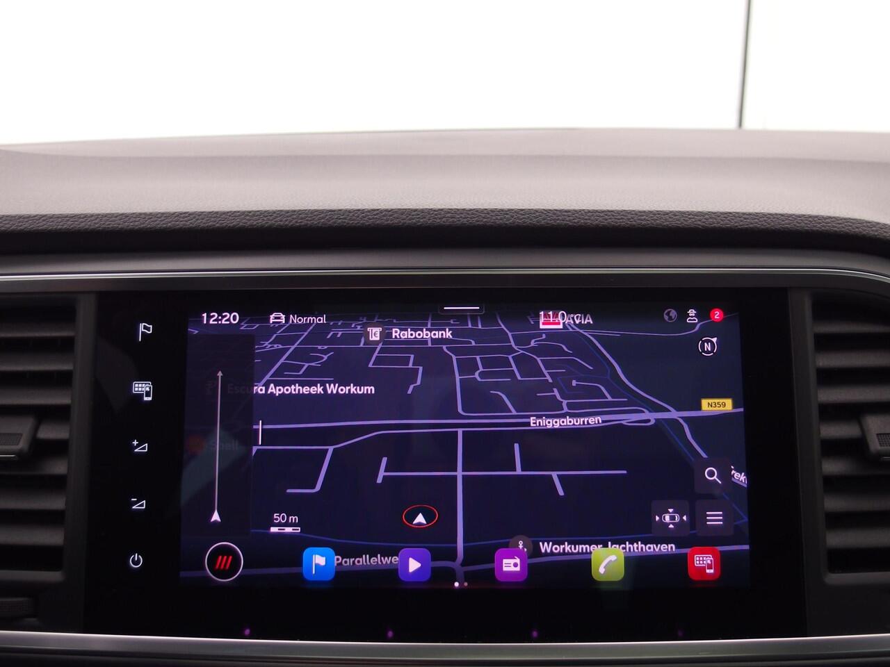 Seat ATECA 1.0 TSI FR Business Intense PANORAMADAK / FULL LED / KEYLESS / 360GR CAMERA / CARPLAY / DODEHOEK / NL-AUTO