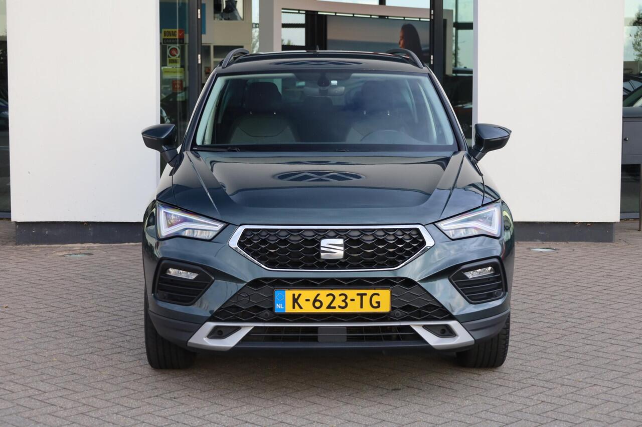 Seat ATECA 1.5 TSI Style Business Intense 110KW/150PK, Nieuw door ons geleverd NL auto 1e eigenaar, Full led, achteruitrijcamera, cruise control, climatronic, carplay, pdc voor en achter, navigatie, park assist, licht en regensensor, spraak bediening, privacy glas