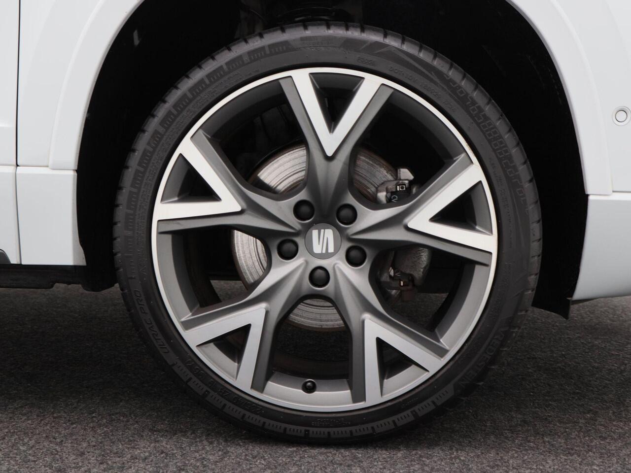 Seat ATECA 1.5 TSi 150 Pk Automaat FR Business Intense | Panoramadak | 19 Inch | Navigatie | Winterpakket | Full LED | Camera | 133.139 Km!!