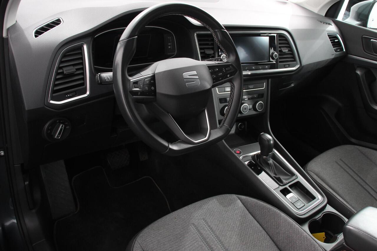 Seat ATECA 1.5 TSI 150pk DSG Style | Navigatie | Apple Carplay/Android Auto | Adaptive Cruise Control | Parkeersensor achter | Camera | Stoel-en stuurverwarming | Virtual Cockpit | Climate Control | Ledverlichting voor