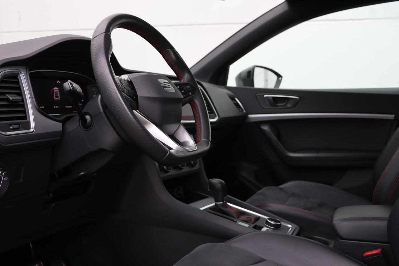 Seat ATECA 1.5 TSI Xperience Business Intense | trekhaak | Memory | Beats audio | Stoel+Stuurverwarming | Parkassist