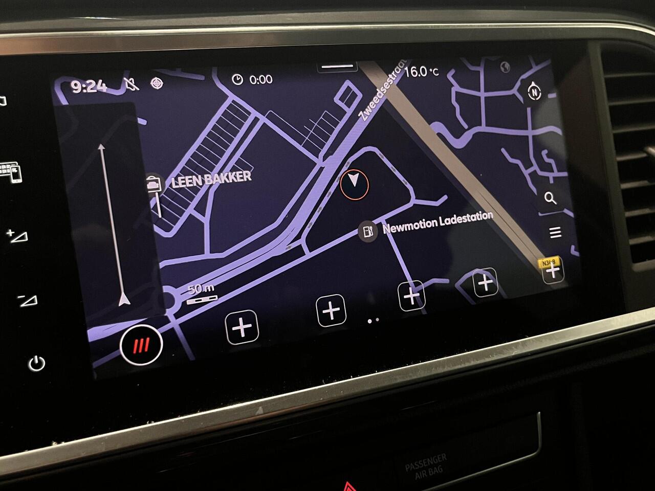 Seat ATECA 1.5 TSI Style Business Intense | Stoelverwarming | Navigatie | Climate Control | Cruise Control | Apple Carplay/Android Auto | Parkeersensoren voor, achter en achteruitrijcamera