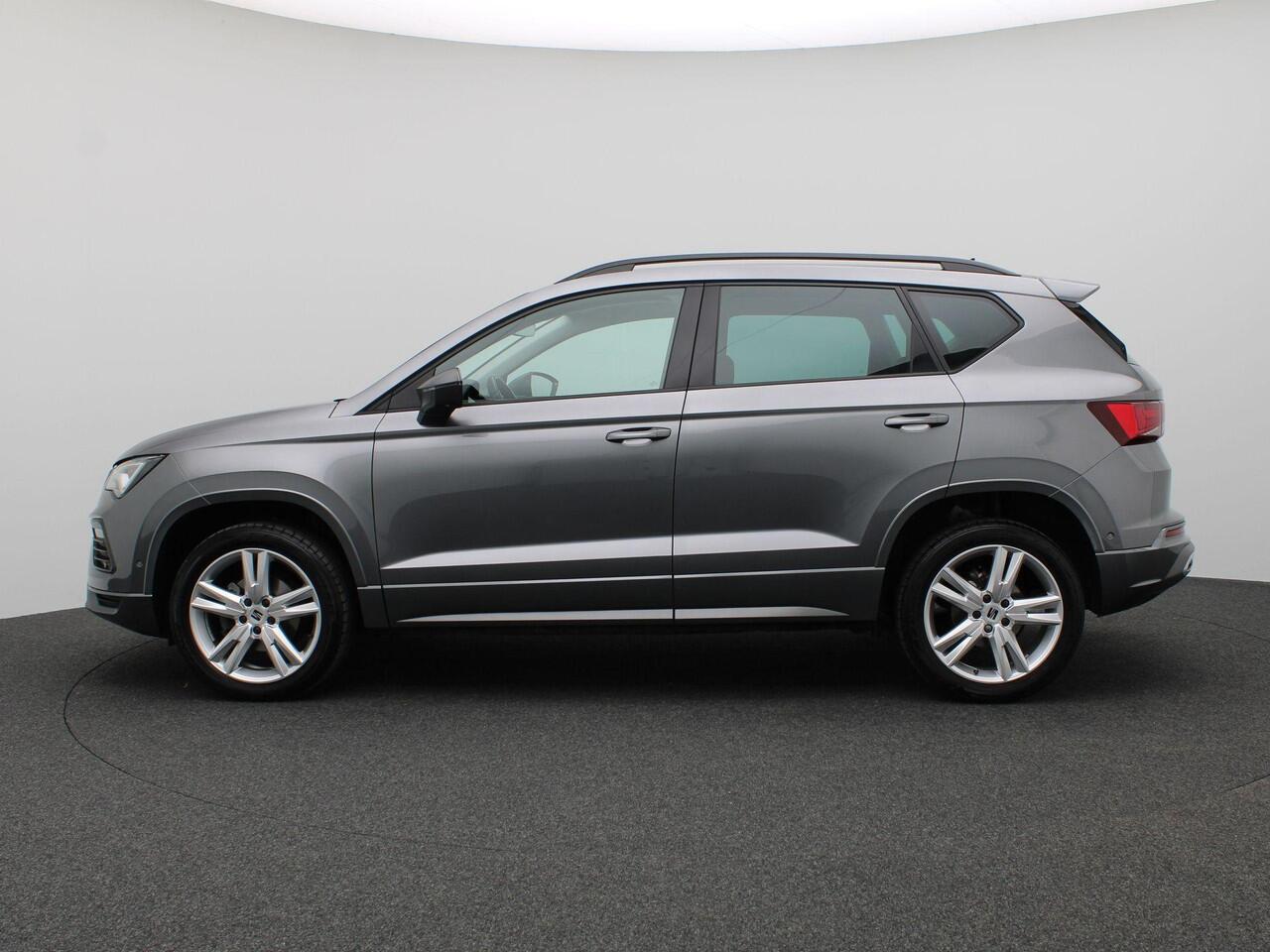 Seat ATECA 1.5 TSI FR Business Intense 150PK DSG Trekhaak, Beats Audio, Memorystoel, Voorruitverwarming, Keyless, Stoelverwarming, 18" LM Velgen