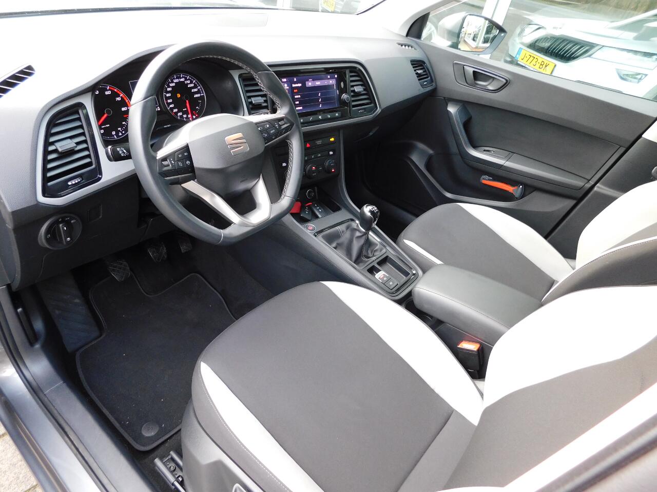 Seat ATECA 1.0TSI 110PK REFERENCE!! All-in Prijs! Trekhaak