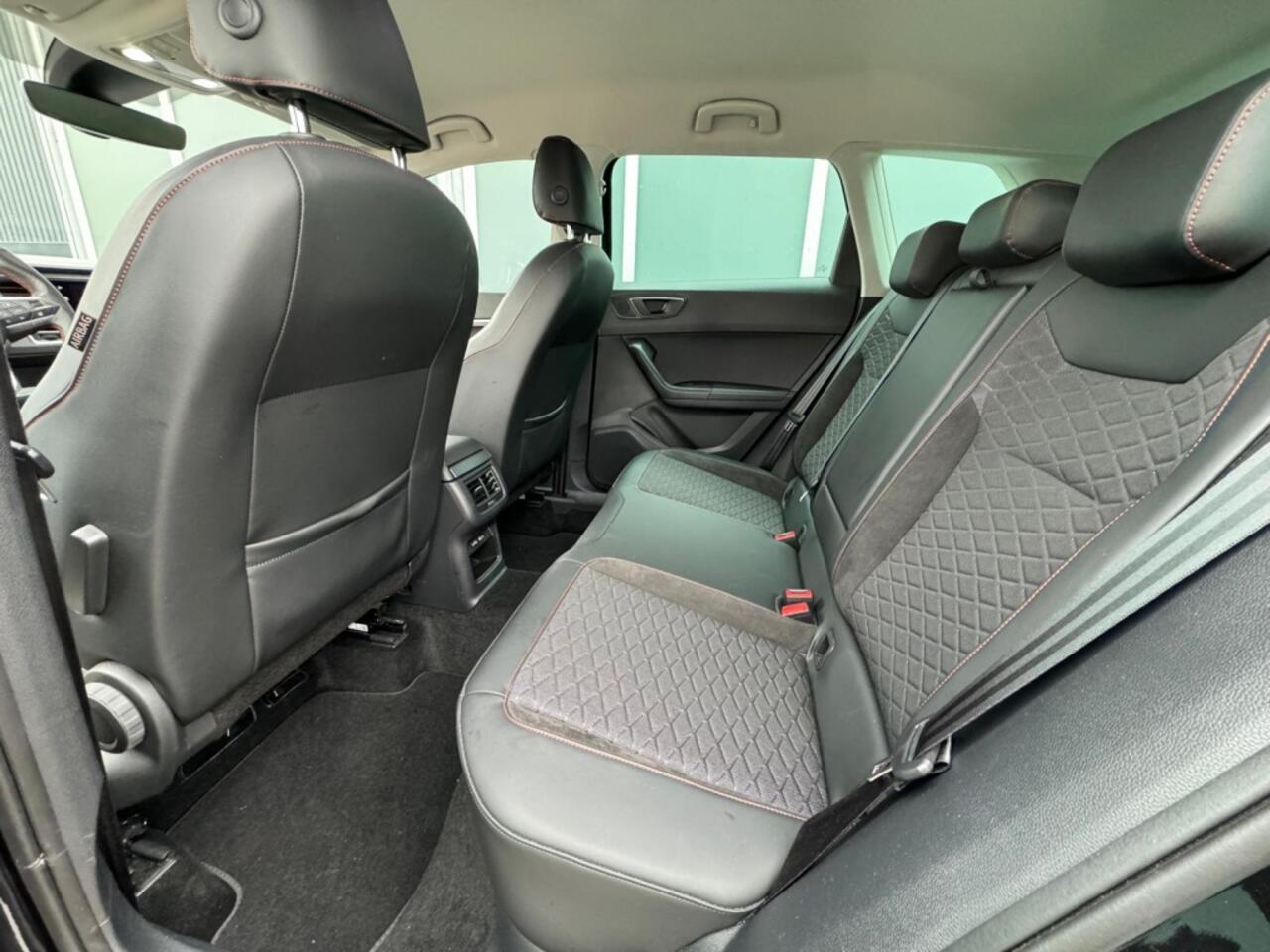 Seat ATECA 1.5 TSI 150pk DSG FR | ACC | Camera | Elk achterklep | carplay |