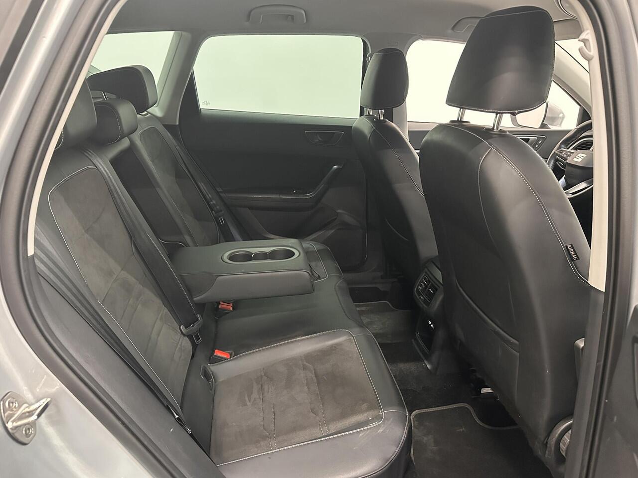 Seat ATECA 1.5 TSI Style Aut. DSG-7 Airco ECC Carplay Navi Winterpack Cruise Control Fill LED Ambiente verlichting Dinamica Pack Keyless Pack