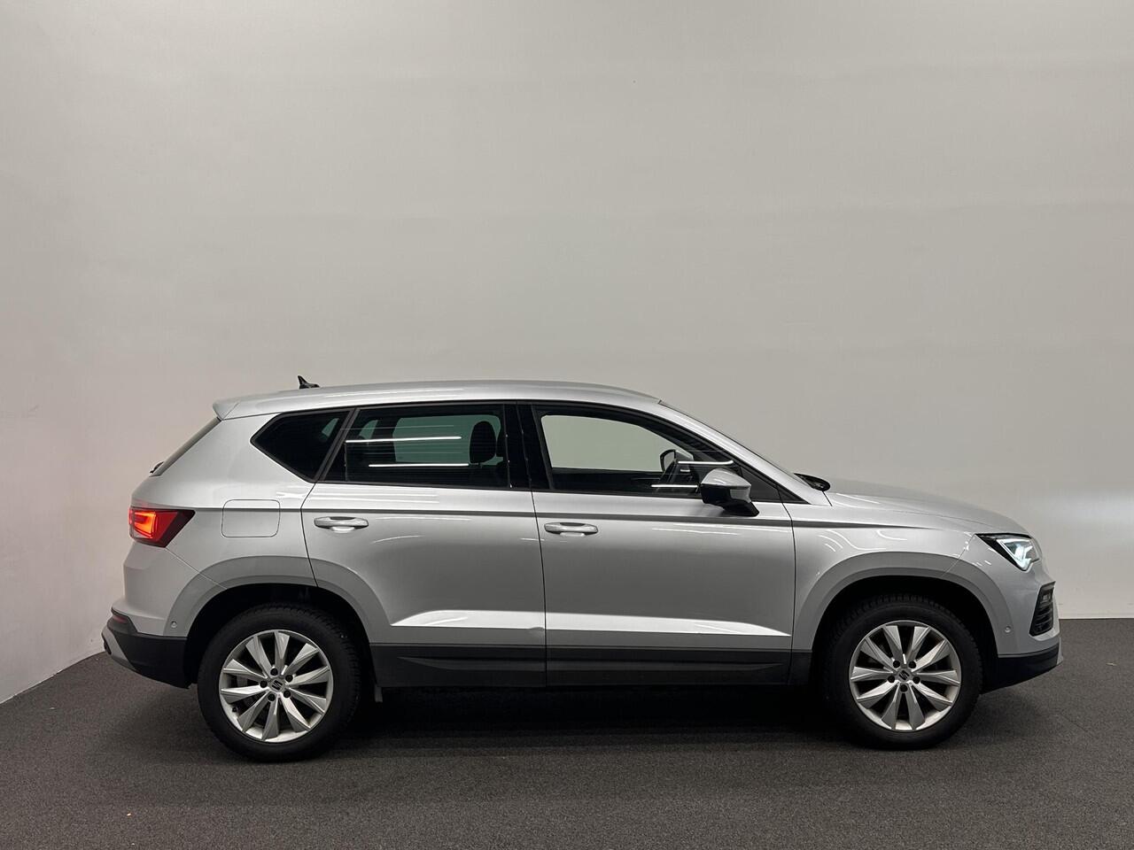 Seat ATECA 1.5 TSI Style Aut. DSG-7 Airco ECC Carplay Navi Winterpack Cruise Control Fill LED Ambiente verlichting Dinamica Pack Keyless Pack