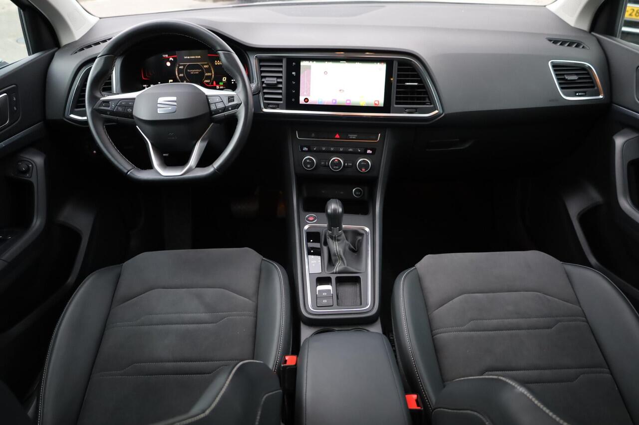 Seat ATECA 1.5 TSI Style Business Intense 110KW/150PK DSG, wegklapbare trekhaak, leder alcantara, achteruitrijcamera, stoel en stuurwielverwarming, acc, adaptieve cruise control, digital cockpit, privacy glas, chroom pakket