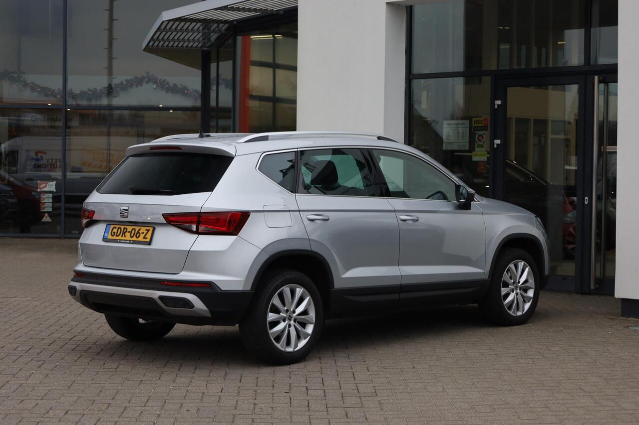 Seat ATECA 1.5 TSI Style Business Intense 110KW/150PK DSG, wegklapbare trekhaak, leder alcantara, achteruitrijcamera, stoel en stuurwielverwarming, acc, adaptieve cruise control, digital cockpit, privacy glas, chroom pakket