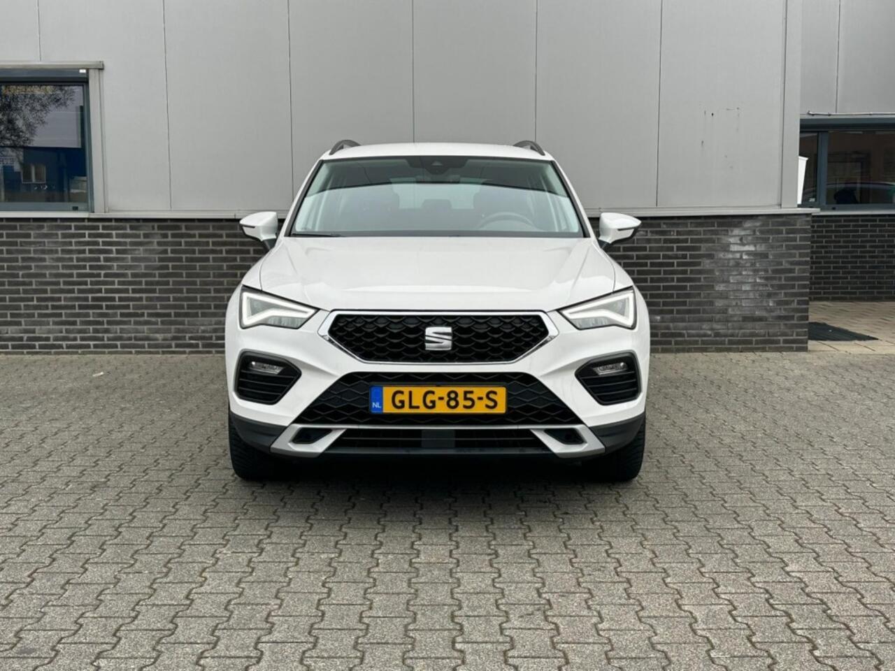 Seat ATECA 1.0 TSI Style - Stoelverw. - LED - Carplay