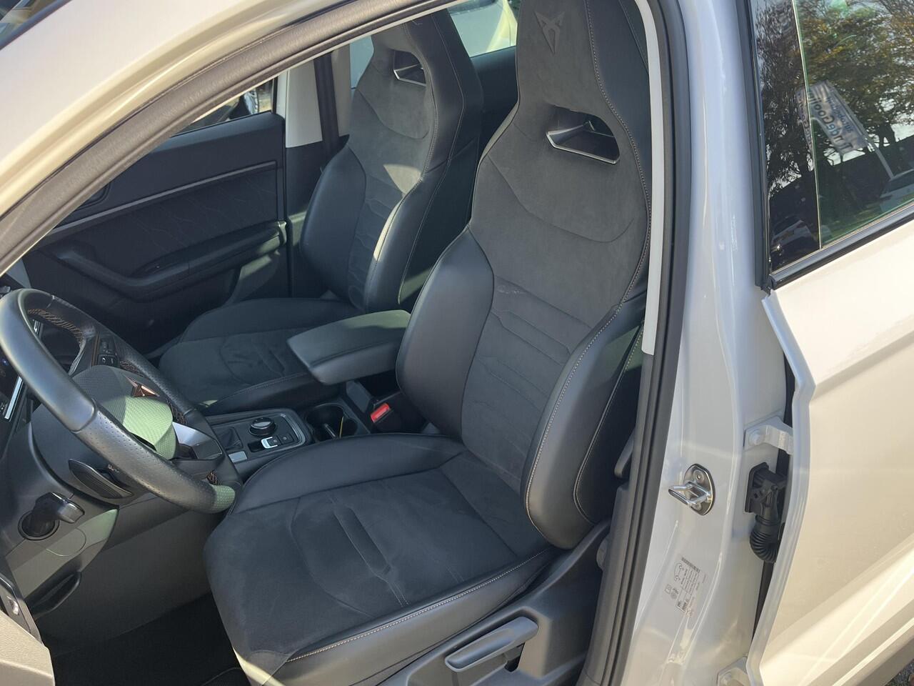 Seat ATECA 1.5 TSi DSG FR Business Intense | NAV | CAMERA | EL. TREKHAAK | 19" |