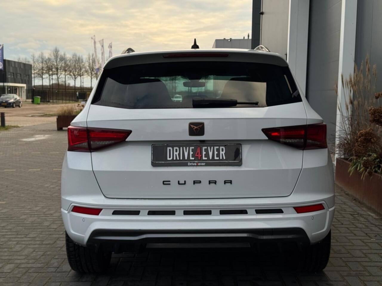 Seat ATECA 1.5 TSI FR Bns Int. VIRTAUL CAMERA LEDER LED SPORTVELGEN