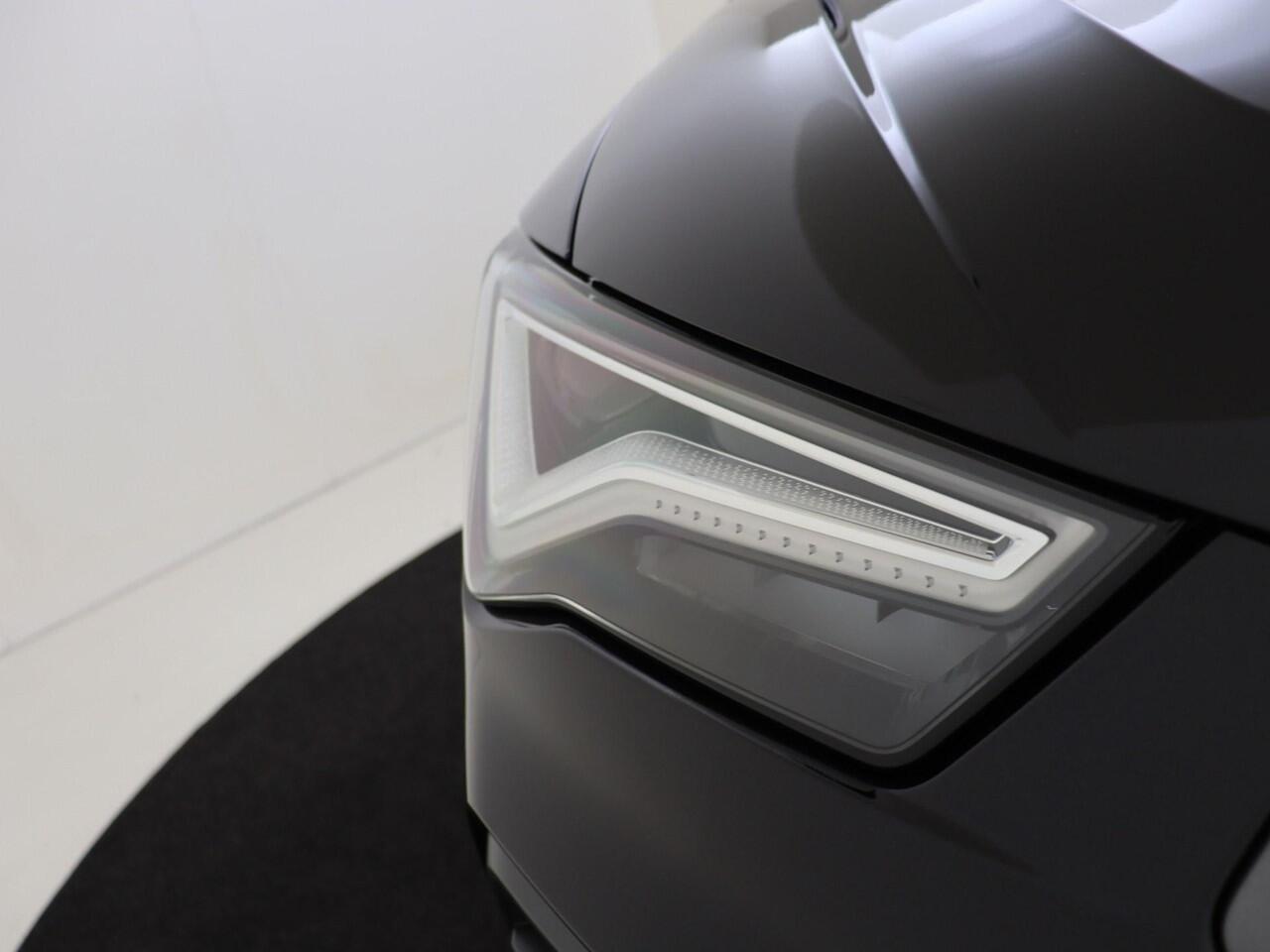 Seat ATECA 1.5 TSI FR Business Intense