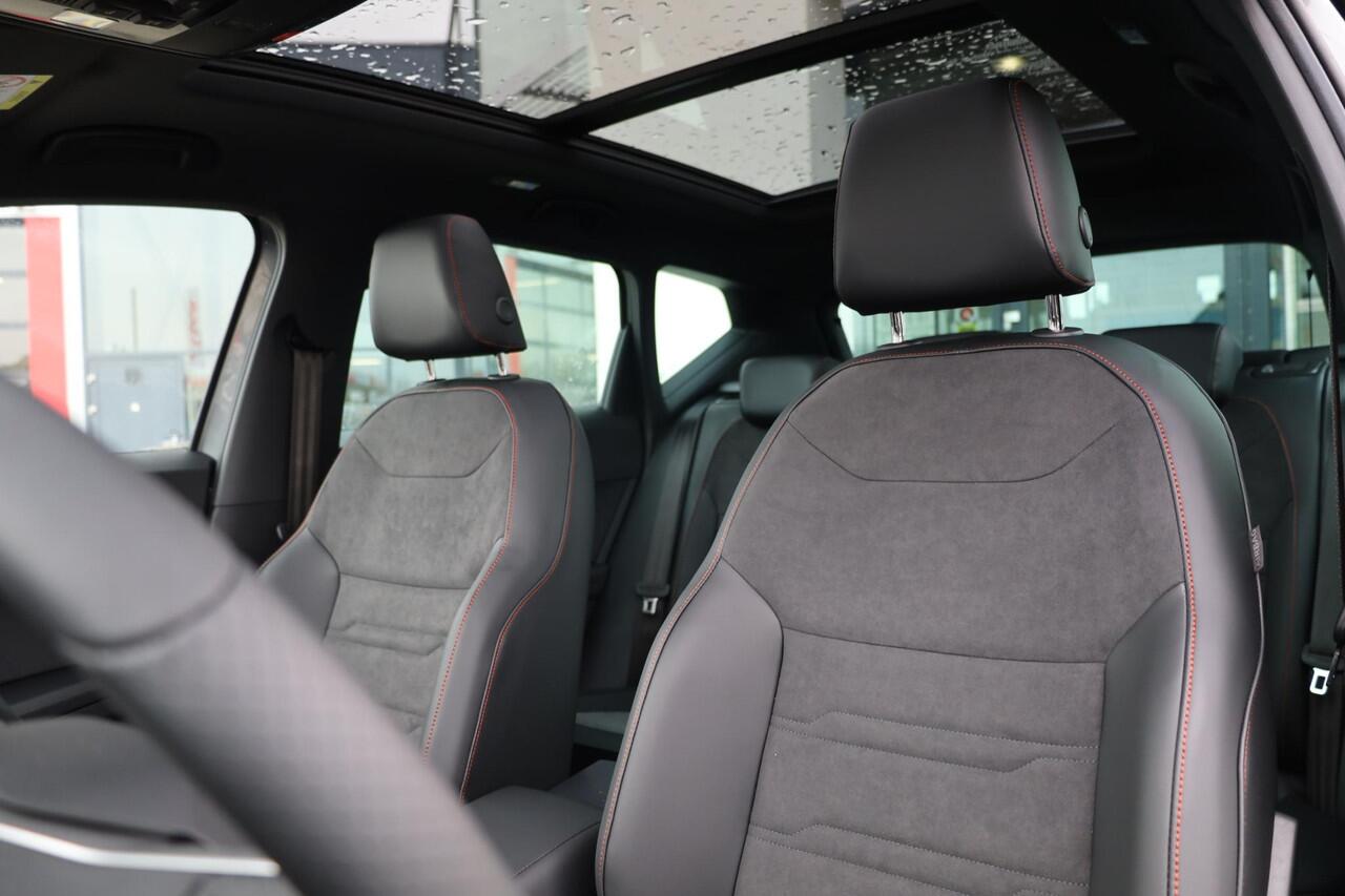 Seat ATECA 1.5 TSI FR Business Intense 150PK / 110kW Achteruitrijcamera, panoramadak, Apple Carplay & Android Auto, dodehoekdetectie, navigatie, verwarmbare voorstoelen + stuurwiel, alcantara interieur, digitaal instrumentenpaneel, adaptive cruise control (ACC), gro