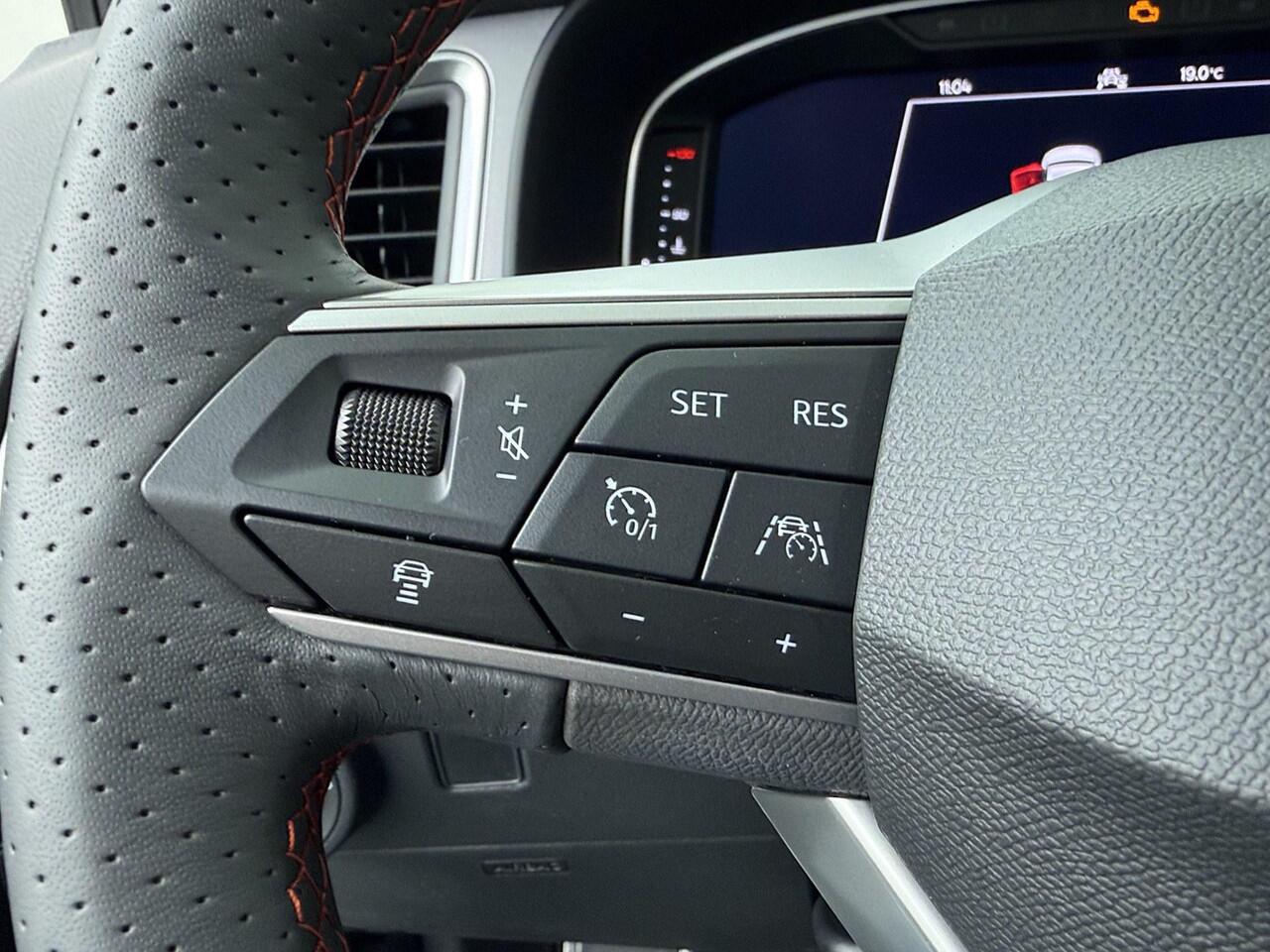 Seat ATECA FR Business Intense 1.5 TSI 110 kW / 150 PK DSG | Safe & Driving pack XL |