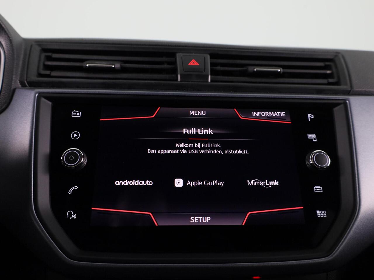 Seat Arona 1.0 TSI Xcellence Business Intense 116pk | Climatronic | Navigatie | Adaptieve cruise controle | Apple carplay / Android auto