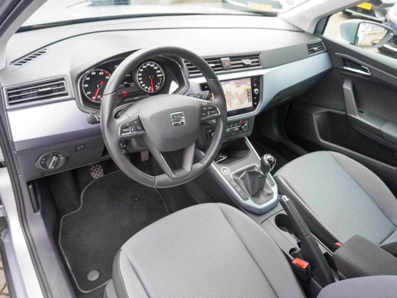 Seat Arona 1.0 TSI Style B. Int Camera | Trekhaak | NAP | Clima | Navigatie