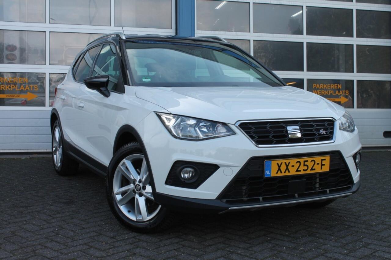 Seat Arona 1.0 TSI FR Business Intens Trekhaak / Allseason banden