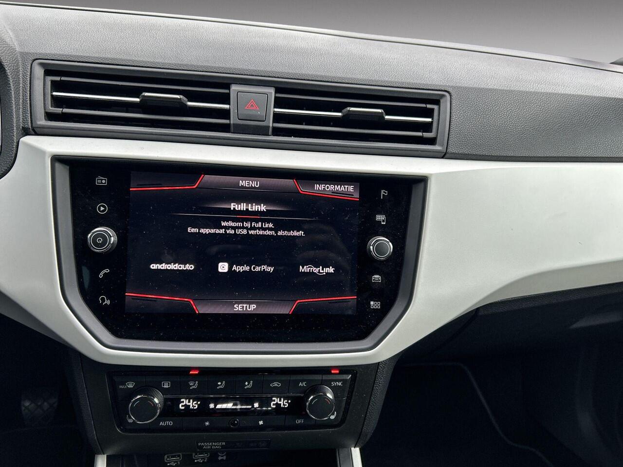 Seat Arona 1.0 TSI Xcellence Business Intense | Achteruitrijcamera | Carplay | Stoelverwarming | Climate Control | Keyless|