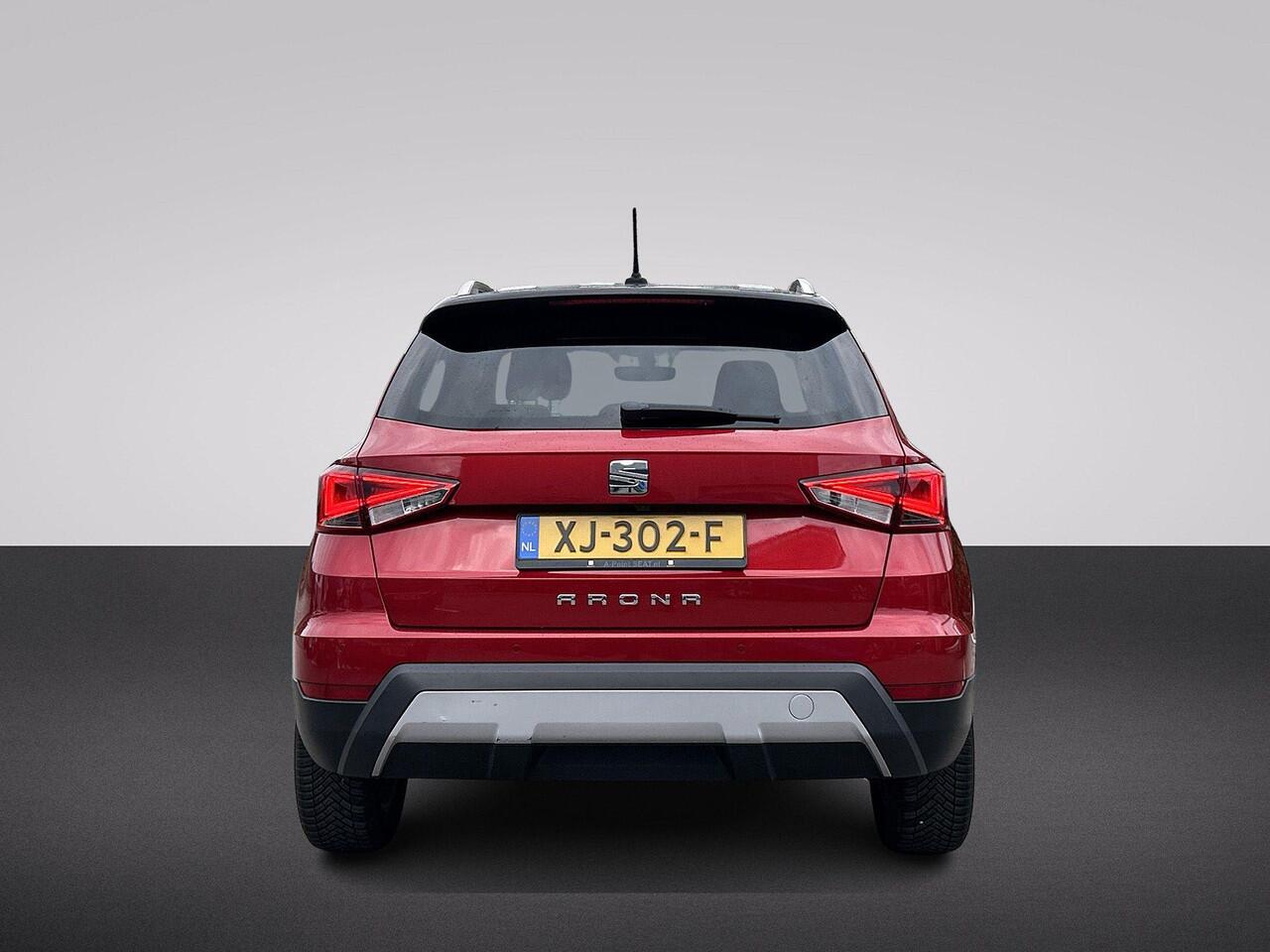 Seat Arona 1.0 TSI Xcellence Business Intense | Achteruitrijcamera | Carplay | Stoelverwarming | Climate Control | Keyless|