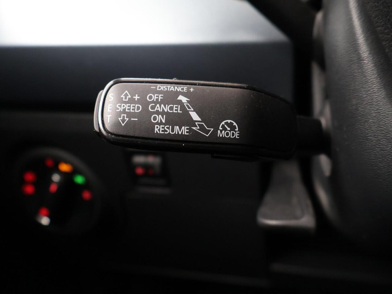 Seat Arona 1.0 TSI Style Business Intense | 115 PK | Multifunctioneel stuurwiel | Adaptive Cruisecontrol | Achteruitrij camera |